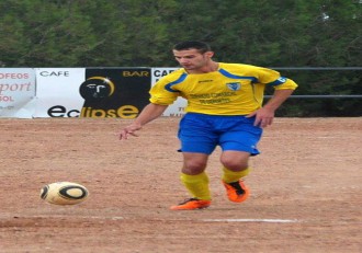 Javier Baquero capitán del CF Lécera