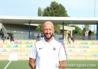 Diego Perez entrenador del Utebo